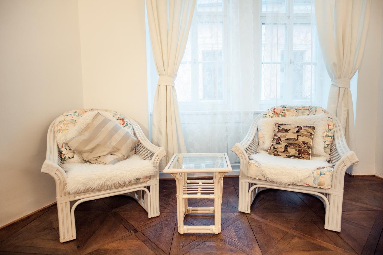 Apartment Astronomical Clock Πράγα Εξωτερικό φωτογραφία